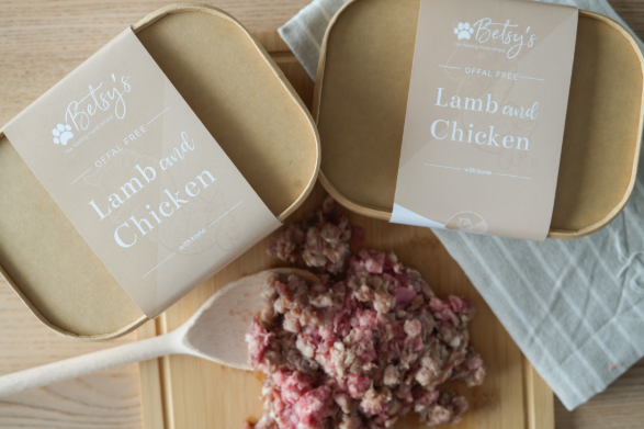 Betsys Lamb And Chicken 1kg
