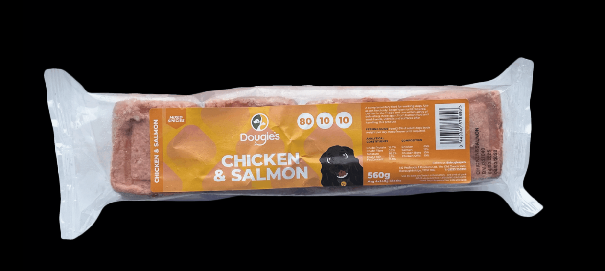 Dougies 80*10*10 Chicken and Salmon 560g