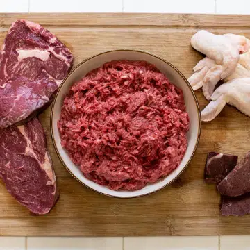 Reggie's 80-10-10 Chicken And Beef 500G