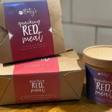 Betsys Quacking Red Meat 1KG
