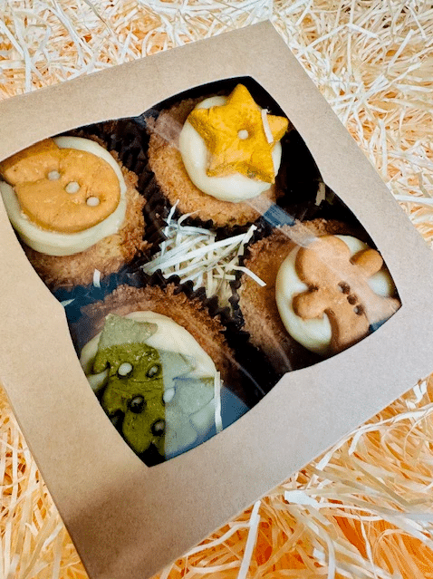 Life Of Riley Festive Pupcake Gift Box of 4